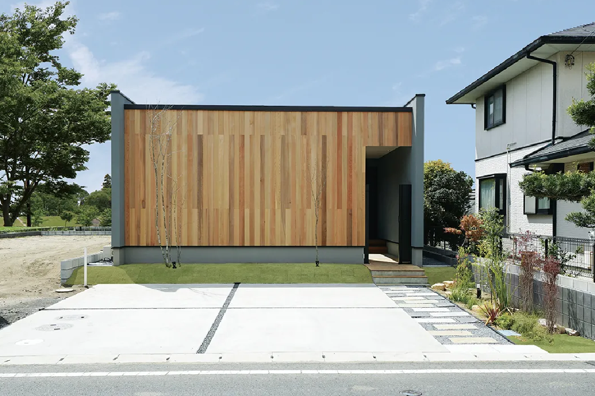 中庭が織りなす平屋の暮らし